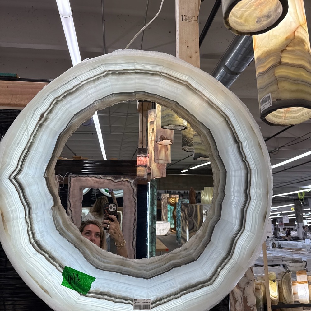 Elegant White and Gray Onyx Mirror